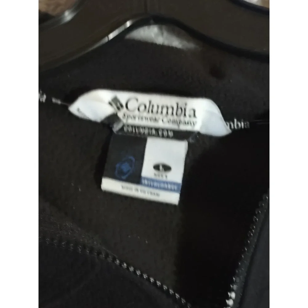 Columbia men streetwear